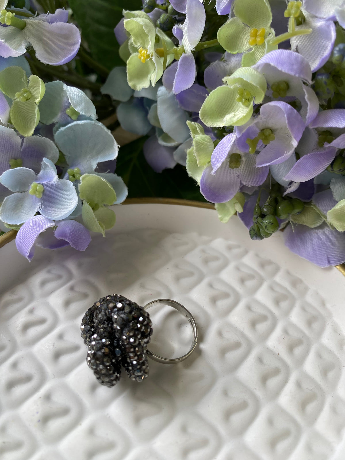 Midnight Sparkle Flower Ring